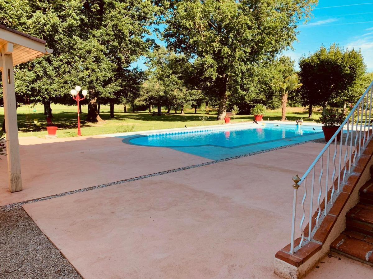 Manoir De La Gravette, Maison & Table D'Hotes Монтобан Экстерьер фото